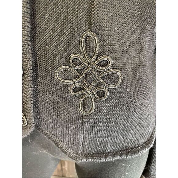 Size L/12/42, black vintage Astrifa 100% wool cardigan black rose style buttons. - Picture 5 of 13